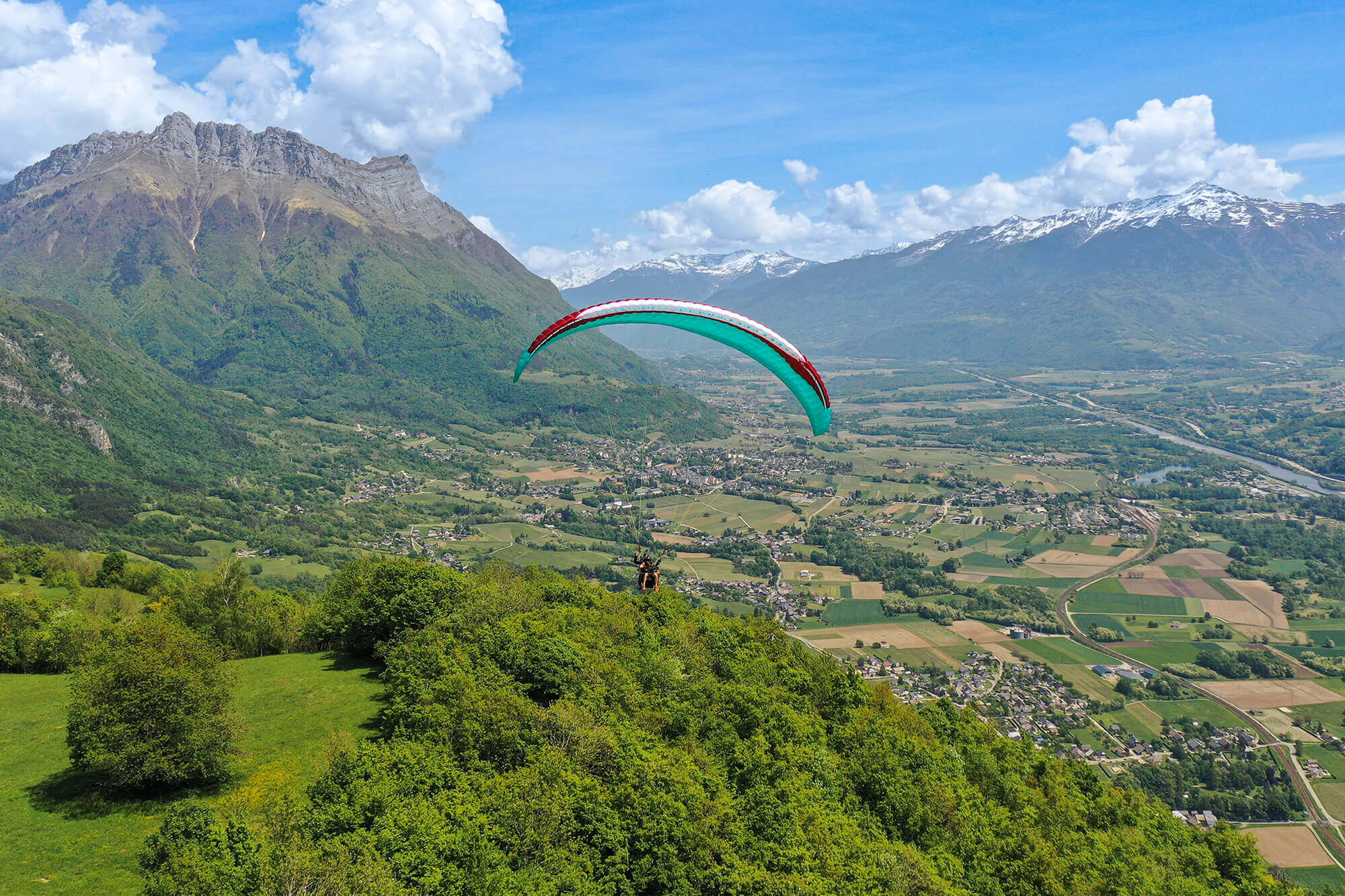 L'équipe de Savoie Parapente à votre disposition
